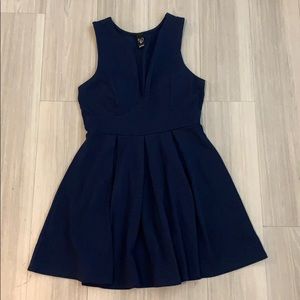 Navy Windsor Dress • Size SMALL